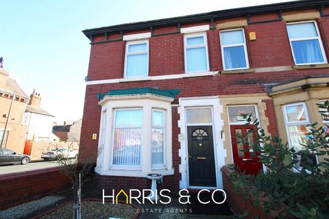 4 bedroom end of terrace house for sale, Poulton Road, Fleetwood, FY7