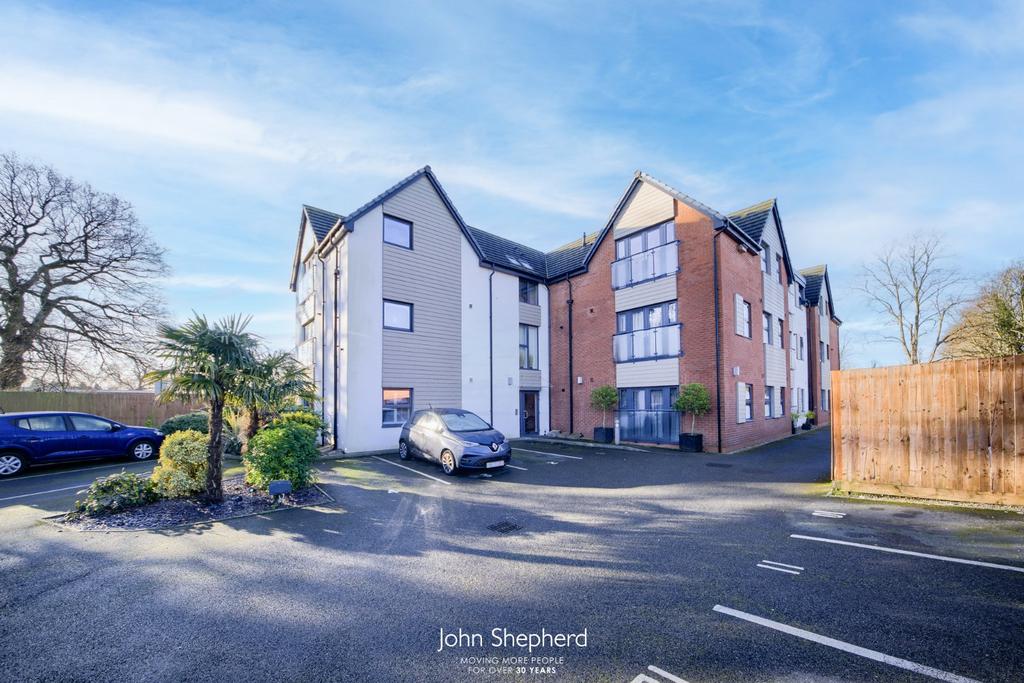 Stratford Road, Shirley, Solihull... 2 bed flat for sale £225,000