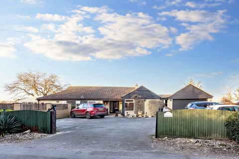 5 bedroom detached bungalow for sale, South Leigh, Witney OX29