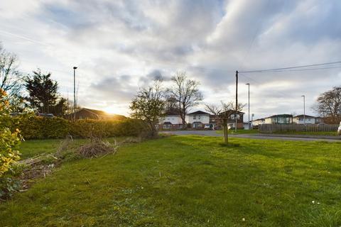 3 bedroom link detached house to rent, Haydock Avenue, Hereford HR4