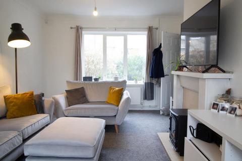 3 bedroom terraced house to rent, 103 Silk Mill Drive, Horsforth LS16