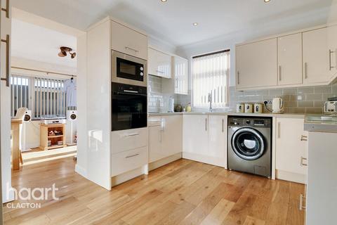 116 Dulwich Road, Holland-on-sea, Clacton-on-sea, CO15 5LU