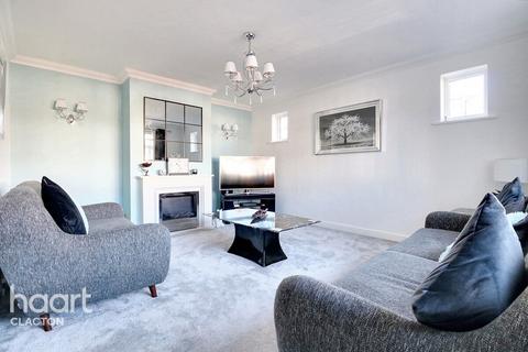 116 Dulwich Road, Holland-on-sea, Clacton-on-sea, CO15 5LU