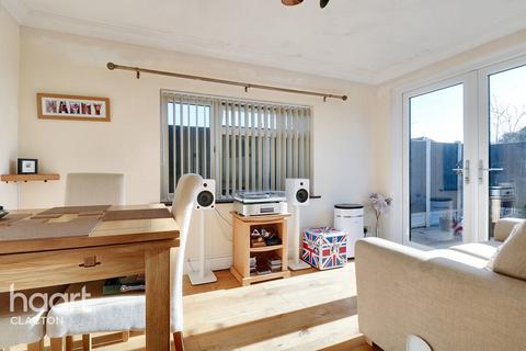 116 Dulwich Road, Holland-on-sea, Clacton-on-sea, CO15 5LU