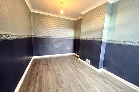 9 Abbey Grove, Nottingham, NG3 3AU