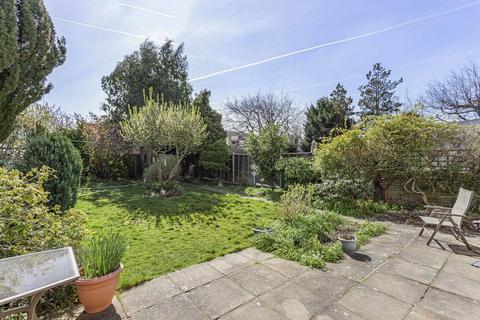 undefined, Manor Lane, Sunbury-on-Thames, Surrey, TW16