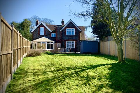 3 bedroom detached house for sale, Dover Road, Walmer, CT14