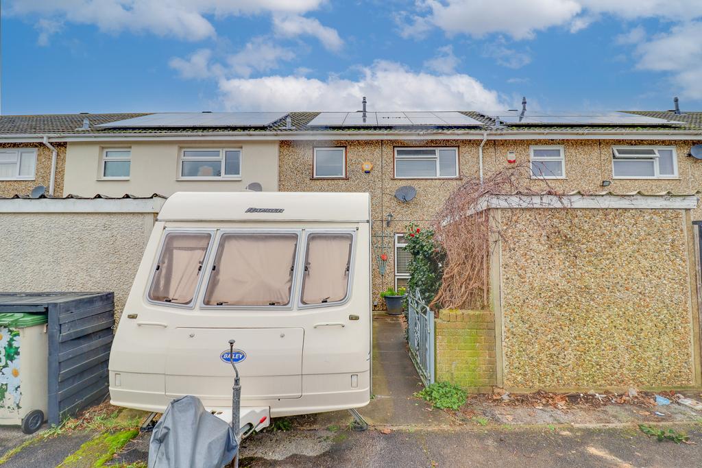 Scott Road, Weston 3 bed terraced house for sale £250,000