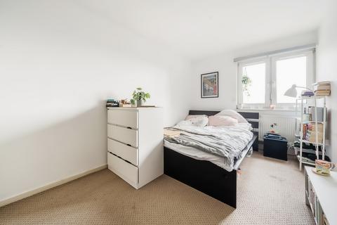 2 bedroom apartment for sale, Portland Street, Kennington, London