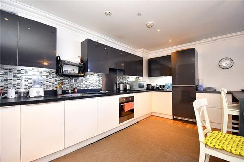 3 bedroom apartment for sale, Regents Lodge, 19 Porters Way, West Drayton, UB7