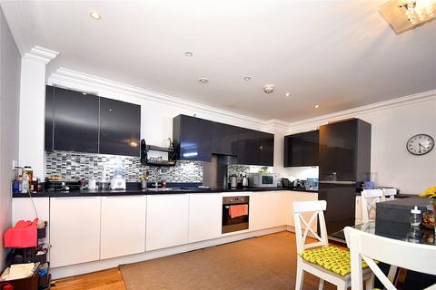 3 bedroom apartment for sale, Regents Lodge, 19 Porters Way, West Drayton, UB7