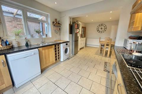 3 bedroom semi-detached house for sale, Rothwells Close, Cholsey