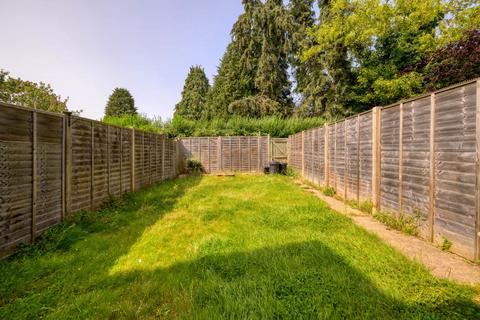 16 Deardon Way, Shinfield, Reading, RG2 9HE