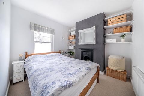 5 Colleton Row, Exeter, EX2 4AT