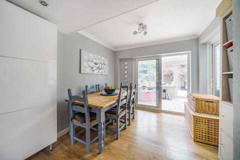 78 Farleigh Road, Warlingham, CR6 9ED