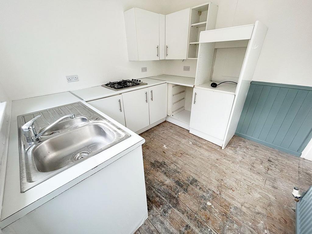 Windsor Road, AshtoninMakerfield, Wigan, WN4 9ES 3 bed semidetached