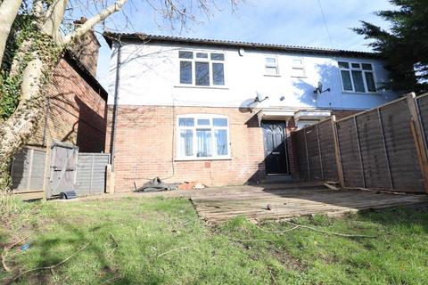 3 bedroom semi-detached house to rent - Bank Street, High Wycombe HP13