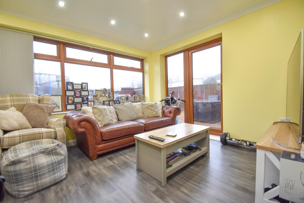 Garden room
