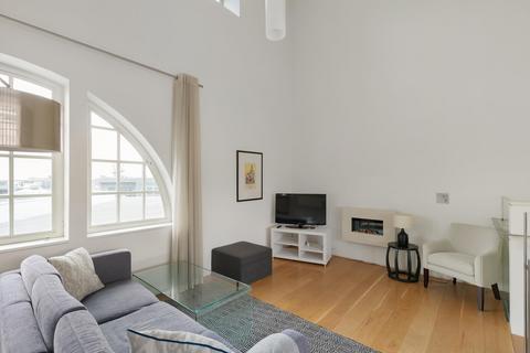 2 bedroom flat to rent - Swallow Street, London, W1B