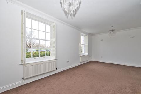 2 bedroom ground floor flat for sale, Halliday Drive, Mountbatten House, CT14