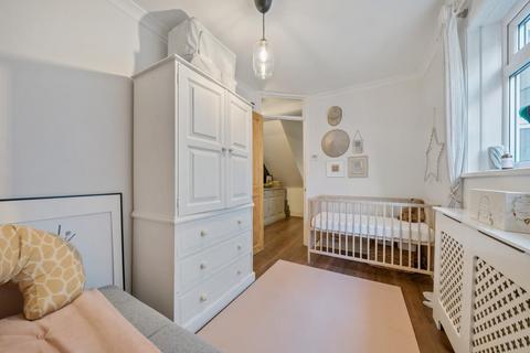 137 Merton Hall Road, London, SW19 3PY