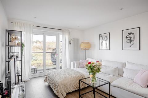 2 bedroom apartment for sale, River View, Bishop's Stortford, Hertfordshire, CM23