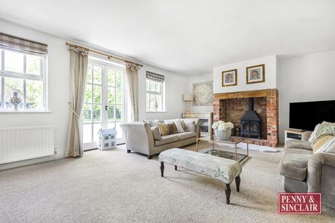 undefined, Rotherfield Greys, RG9 4QZ