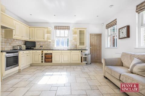 undefined, Rotherfield Greys, RG9 4QZ