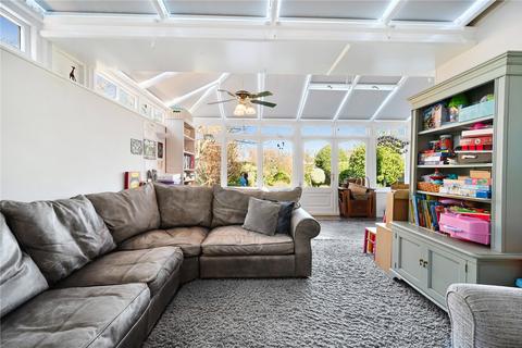34 Brambledown Road, Wallington, SM6 0TF