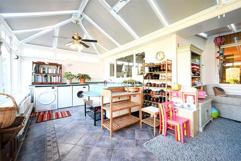 34 Brambledown Road, Wallington, SM6 0TF