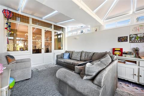34 Brambledown Road, Wallington, SM6 0TF