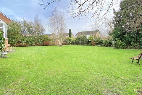 10 Cedar Grange, Harrogate, HG2 9NY