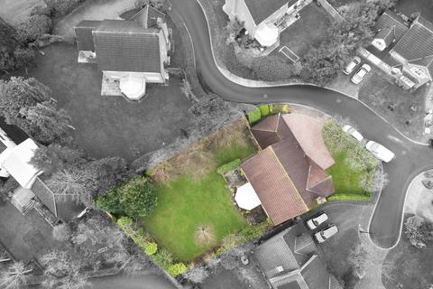 10 Cedar Grange, Harrogate, HG2 9NY