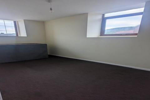 2 bedroom flat to rent, Smyrna Chapel, Taibach, Port Talbot