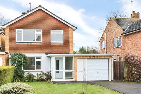 3 bedroom detached house for sale, Trelawne Drive, Cranleigh, GU6