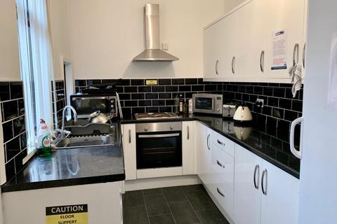 1 bedroom in a house share to rent, Room 4, 93 Wrightington Street, Wigan
