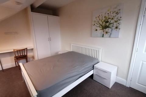 1 bedroom in a house share to rent, Room 2, 23 Holly Road, Retford