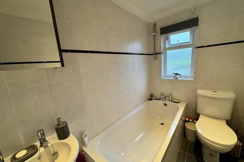 4 Allenby Close, Poole, BH17 7JW