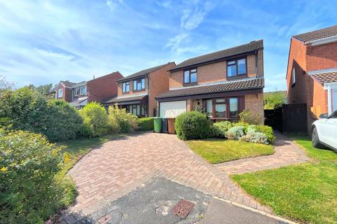 3 bedroom detached house for sale, Colt Close, Streetly, Sutton Coldfield, B74 2EA