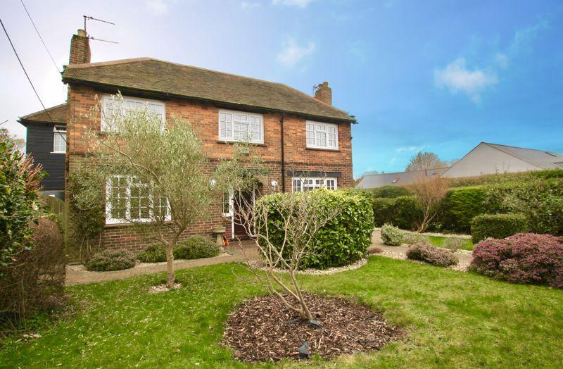 Martin Mill 4 bed detached house for sale £645,000