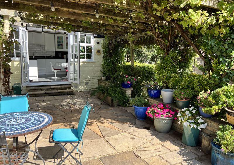 Martin Mill 4 bed detached house for sale £645,000