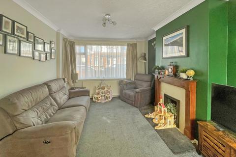 3 bedroom semi-detached house for sale, Harley Street, Scarborough YO12