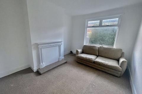 2 bedroom terraced house to rent, Albion Avenue, Shildon