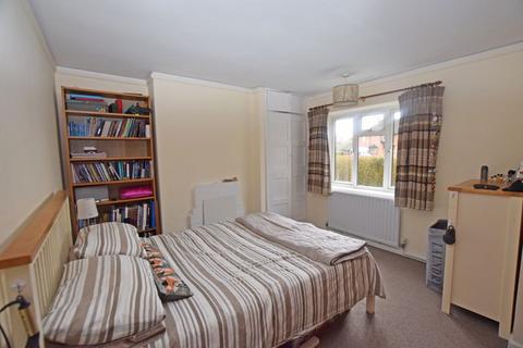 2 bedroom ground floor maisonette for sale, Whitedown, Alton