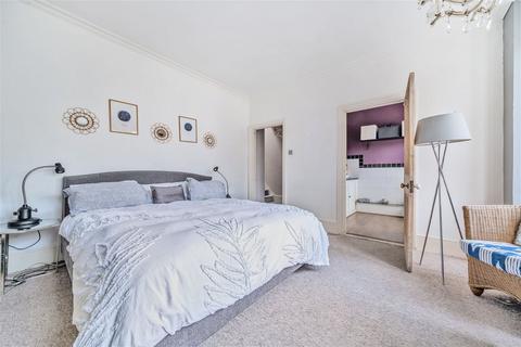 17 Balmoral Road, Gillingham, ME7 4PY