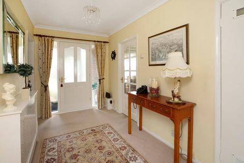 2 bedroom detached bungalow for sale, Grange Park, Bishopsteignton, TQ14