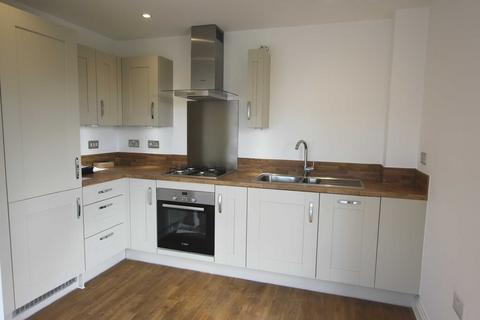 2 bedroom flat to rent - Allwoods Place, Hitchin