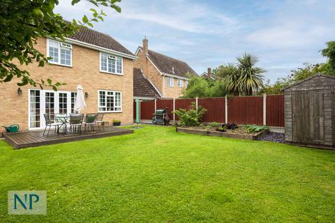 8 Broad Oaks, Leavenheath, Colchester, CO6 4UJ