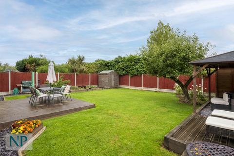 8 Broad Oaks, Leavenheath, Colchester, CO6 4UJ