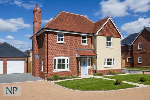 4 bedroom detached house for sale, Colchester CO7